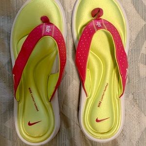 Nike Comfort Footbed Sandals